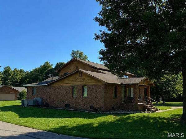 301 Pecan Street, Wyatt, MO 63882