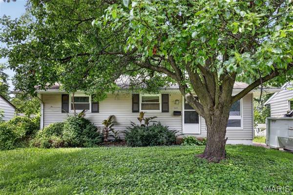 10829 Glen Garry RD, St Louis, MO 63137