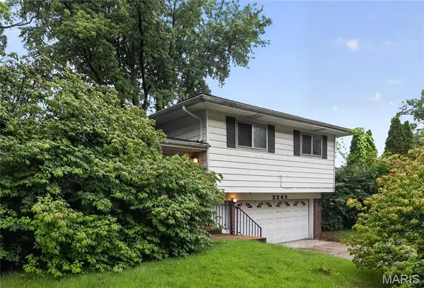 2245 N Elizabeth AVE, Florissant, MO 63031