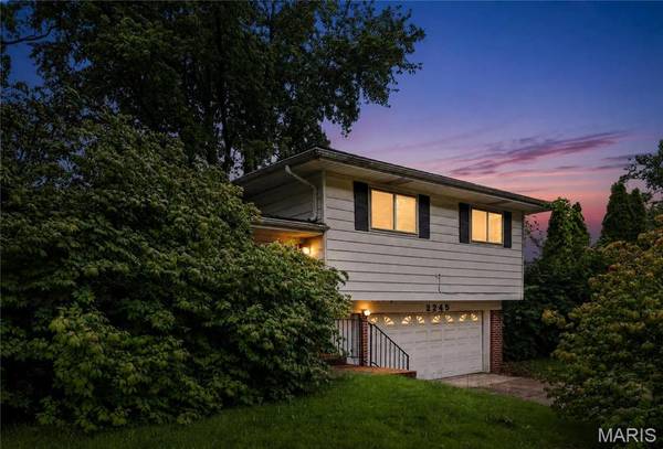 2245 N Elizabeth AVE, Florissant, MO 63031