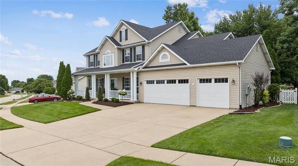 510 Quarterhorse TRL, St Peters, MO 63376