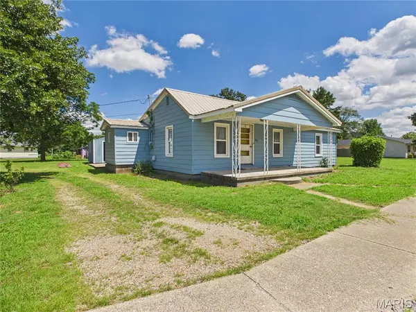 609 N Miller ST, Bernie, MO 63822