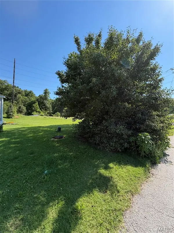 5501 Echo Valley DR, House Springs, MO 63051