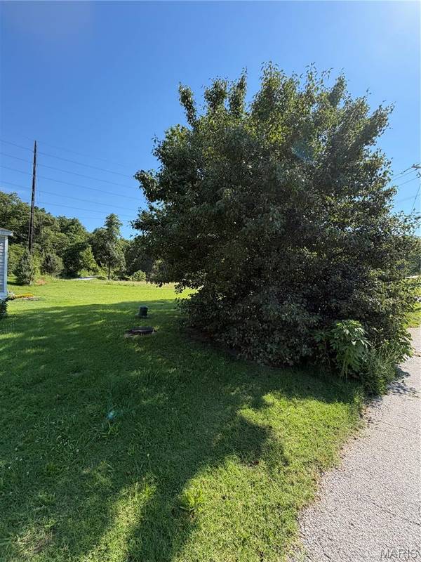 5501 Echo Valley DR, House Springs, MO 63051