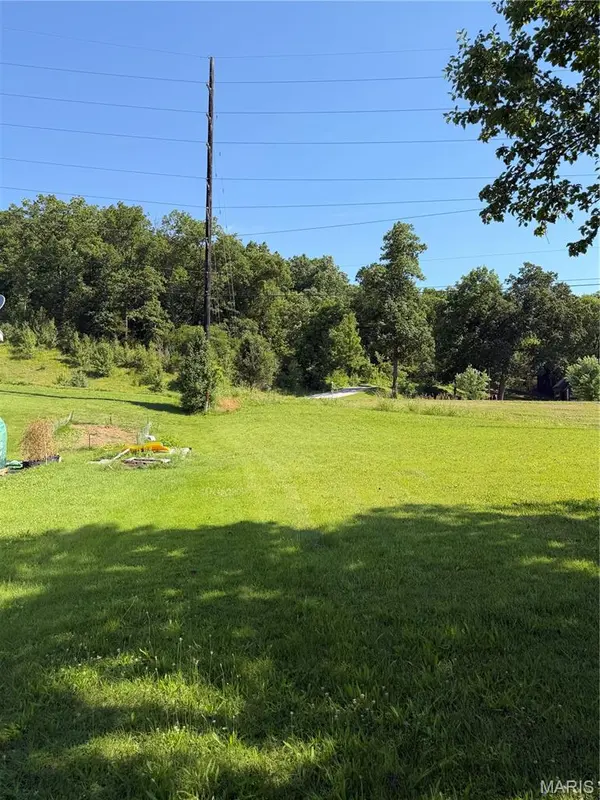 5501 Echo Valley DR, House Springs, MO 63051