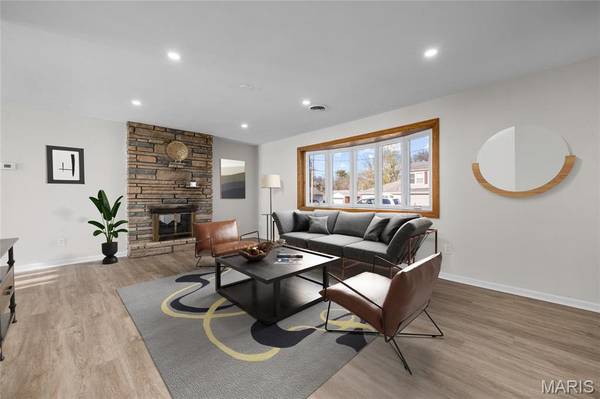 1503 Wexford AVE, Webster Groves, MO 63119
