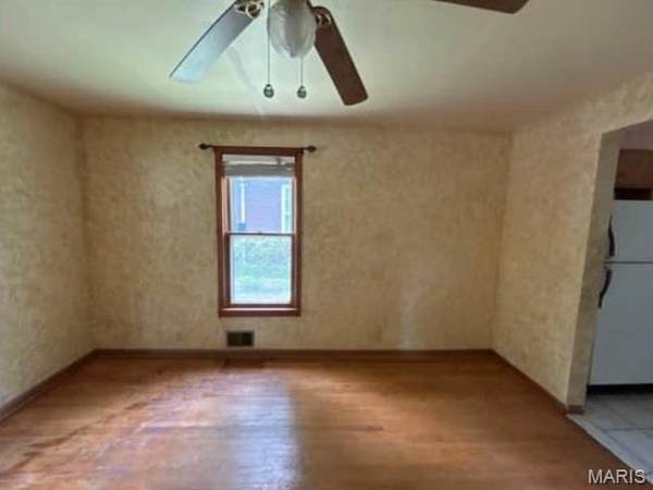 402 Condit AVE, Alton, IL 62002