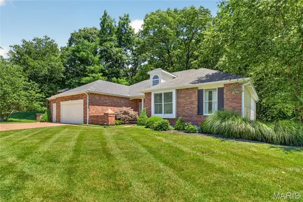 1706 Big Horn Basin DR, Wildwood, MO 63011