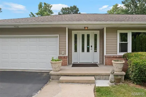 269 Westwood PL, East Alton, IL 62024
