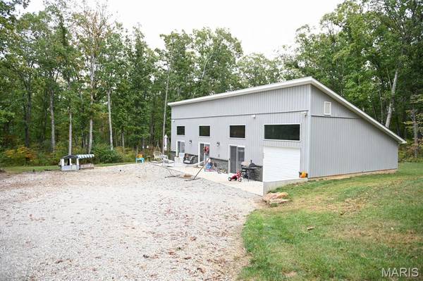 2103 Valley Creek Drive, Owensville, MO 65066