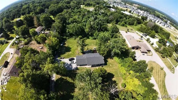 9978 Highway N, Lake St Louis, MO 63367