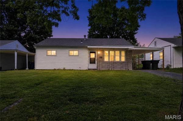 3829 Primm ST, St Louis, MO 63123
