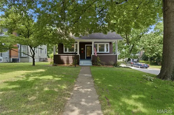 125 S Elm AVE, St Louis, MO 63119