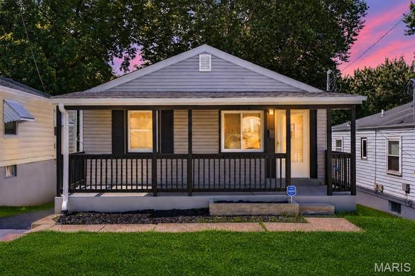 138 Elkan AVE, St Louis, MO 63135
