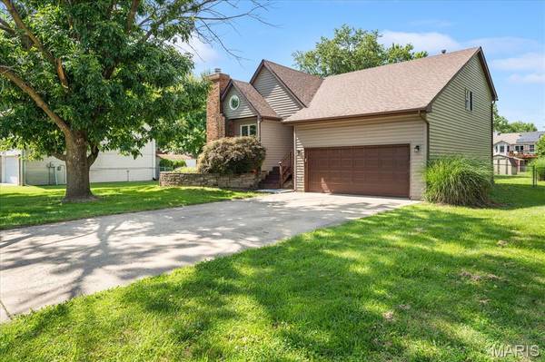 7342 W Main ST, Maryville, IL 62062