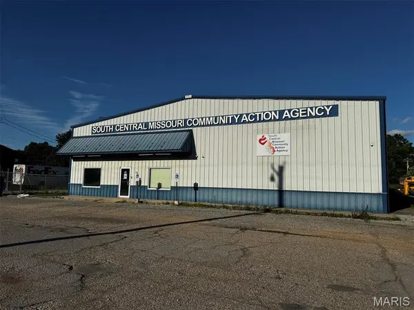 1716 S Broadway ST, Poplar Bluff, MO 63901