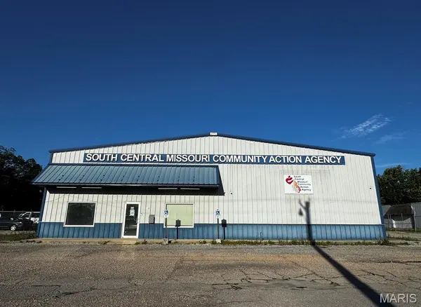 1716 S Broadway ST, Poplar Bluff, MO 63901