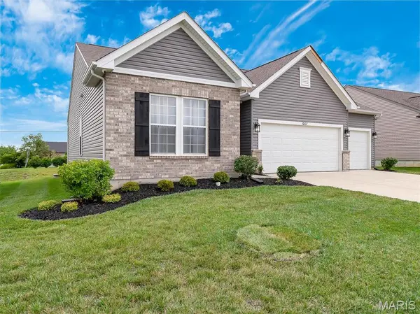 1007 Wyndgate Meadows CT, Lake St Louis, MO 63367