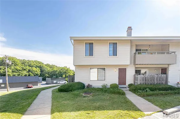13 Dixons CT #B, O'fallon, MO 63366