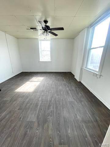 10 S 35TH ST #1, Belleville, IL 62226
