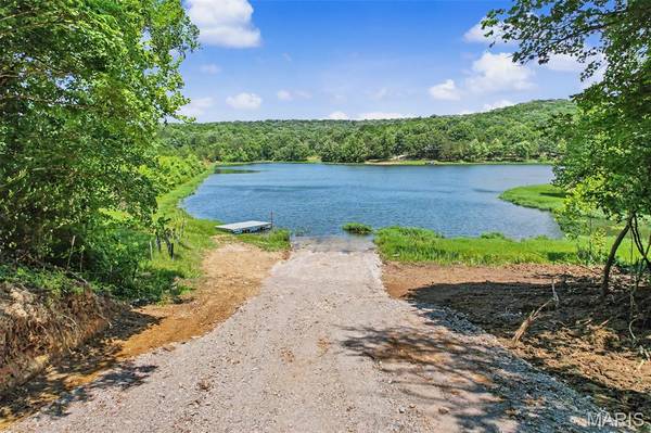 2207 Big River TRL, De Soto, MO 63020