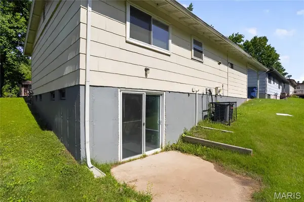 11926 Rio Grande DR, St Louis, MO 63138