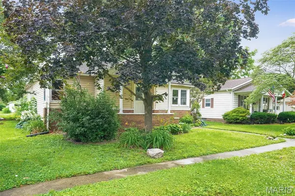 217 W Walnut ST, Benld, IL 62009