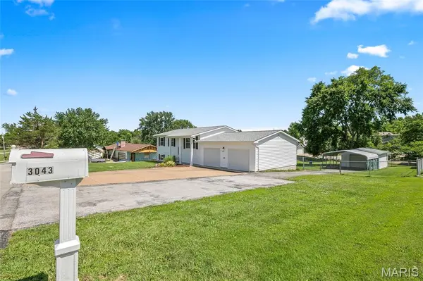 3043 Adayah LN, Arnold, MO 63010