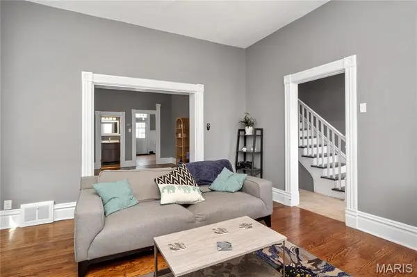 1133 Talmage AVE, St Louis, MO 63110