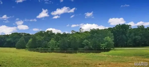 215 Hidden Sanctuary DR, Foristell, MO 63348