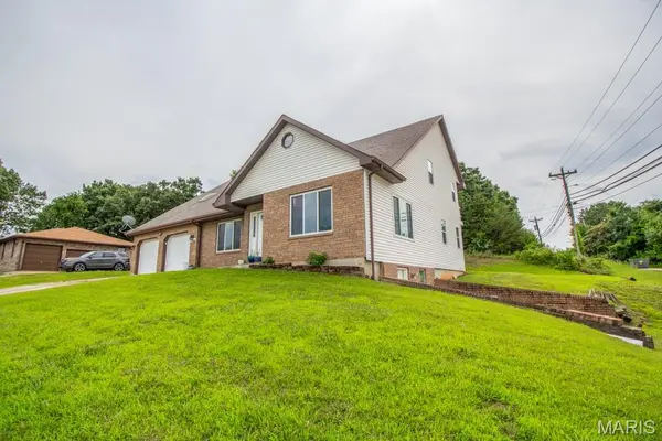 210 Vicki Lynn Lane, St Robert, MO 65584