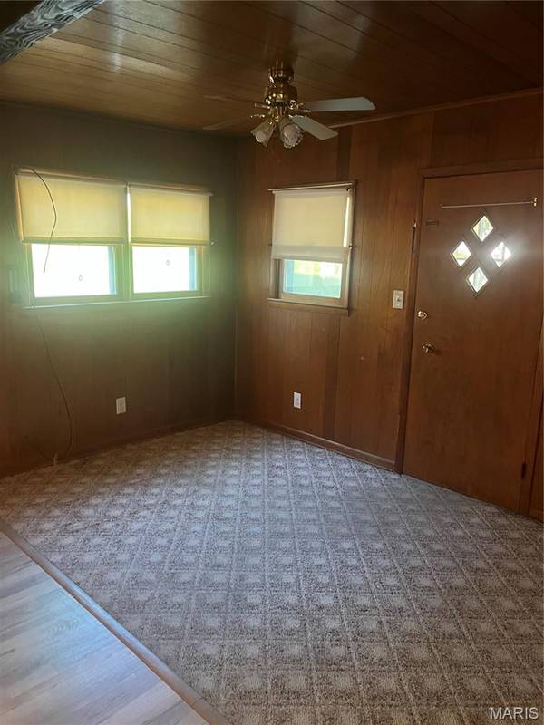 2706 Saint Marys AVE, Hannibal, MO 63401