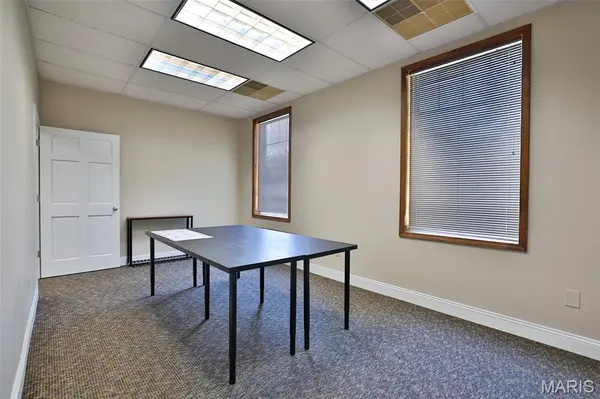 3 Club Centre Suite C, Edwardsville, IL 62025