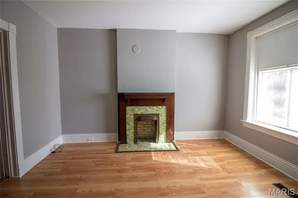 3511 Osage ST, St Louis, MO 63118