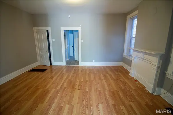 3511 Osage ST, St Louis, MO 63118