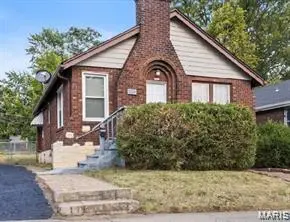 1214 Gruner PL, Pagedale, MO 63133