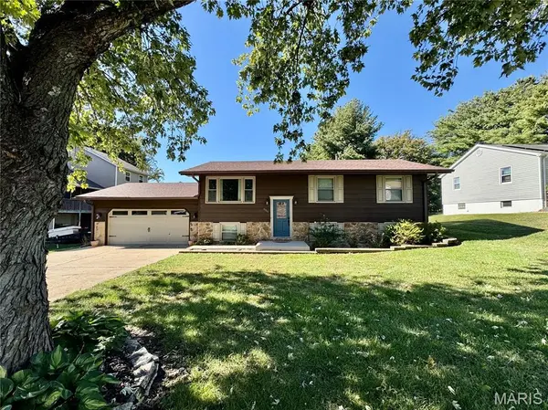 2315 Williams ST, Maryville, IL 62062