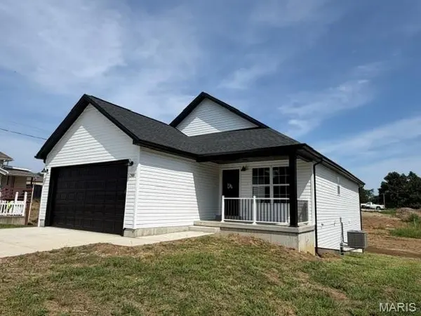 206 Arlington ST, Jonesburg, MO 63351