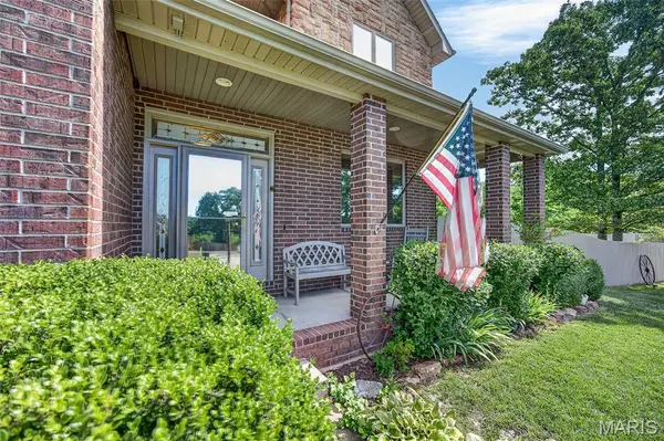 106 Bruce DR, St Robert, MO 65584