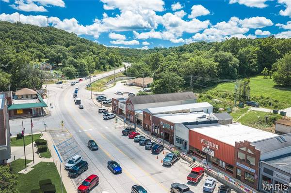 322 Historic Route 66 E, Waynesville, MO 65583