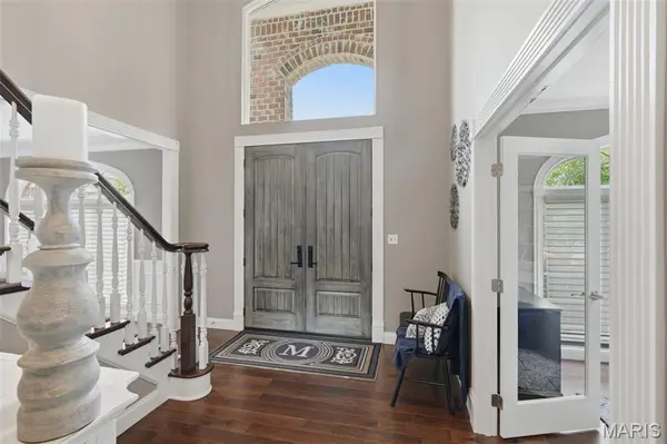 1660 Garden Valley CT, Wildwood, MO 63038