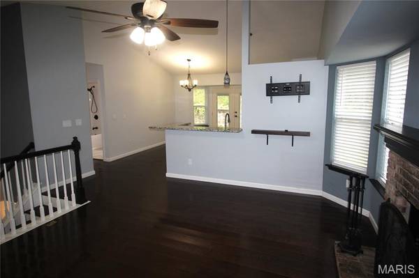 1511 Glenn Brooke Woods CIR, Ballwin, MO 63021