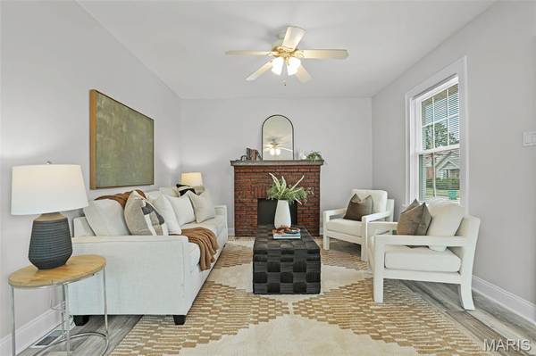 8828 Powell AVE, St Louis, MO 63144
