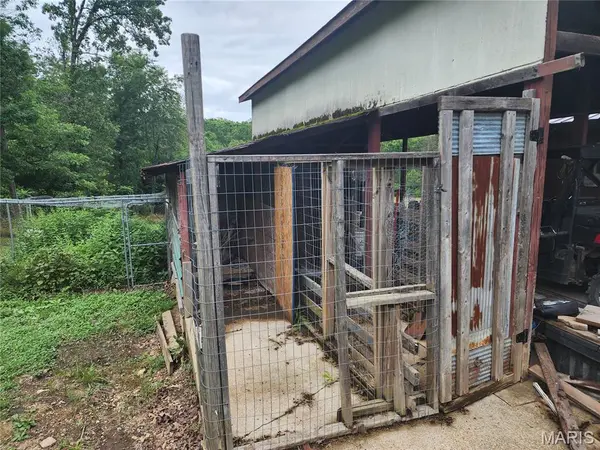 1131 Wayne Route V, Piedmont, MO 63957