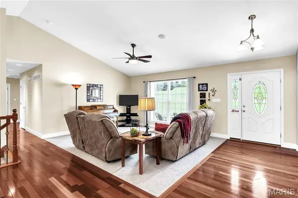 140 Juanita LN, Arnold, MO 63010