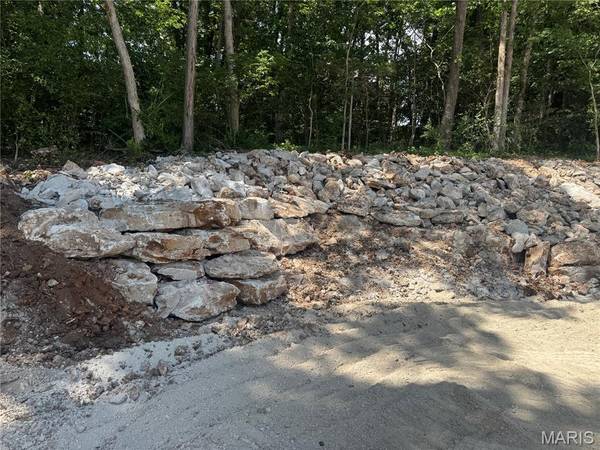10967 Village DR W, Foristell, MO 63348