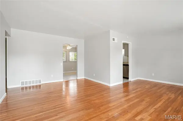 11010 Ebert DR, St Louis, MO 63136