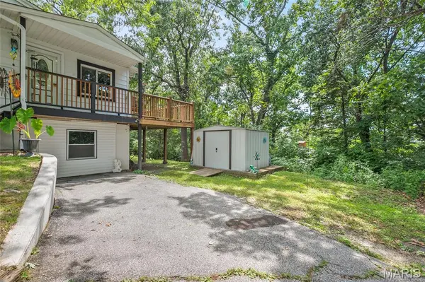 6240 Antire RD, High Ridge, MO 63049