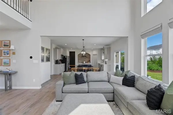 310 Rose Branchlet CT, Wentzville, MO 63385