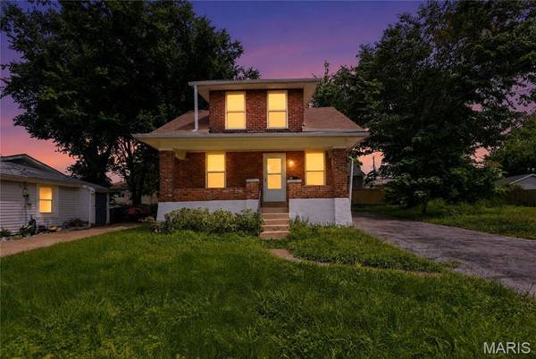 413 Saratoga ST, Kirkwood, MO 63122